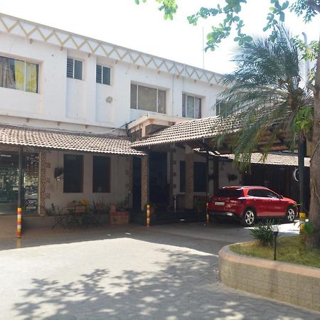 Dejavu Hotel Kojambuttúr Kültér fotó