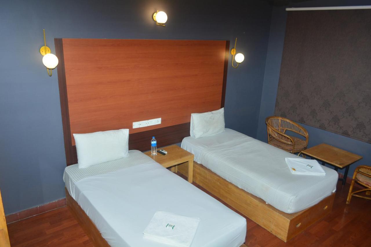 Dejavu Hotel Kojambuttúr Kültér fotó
