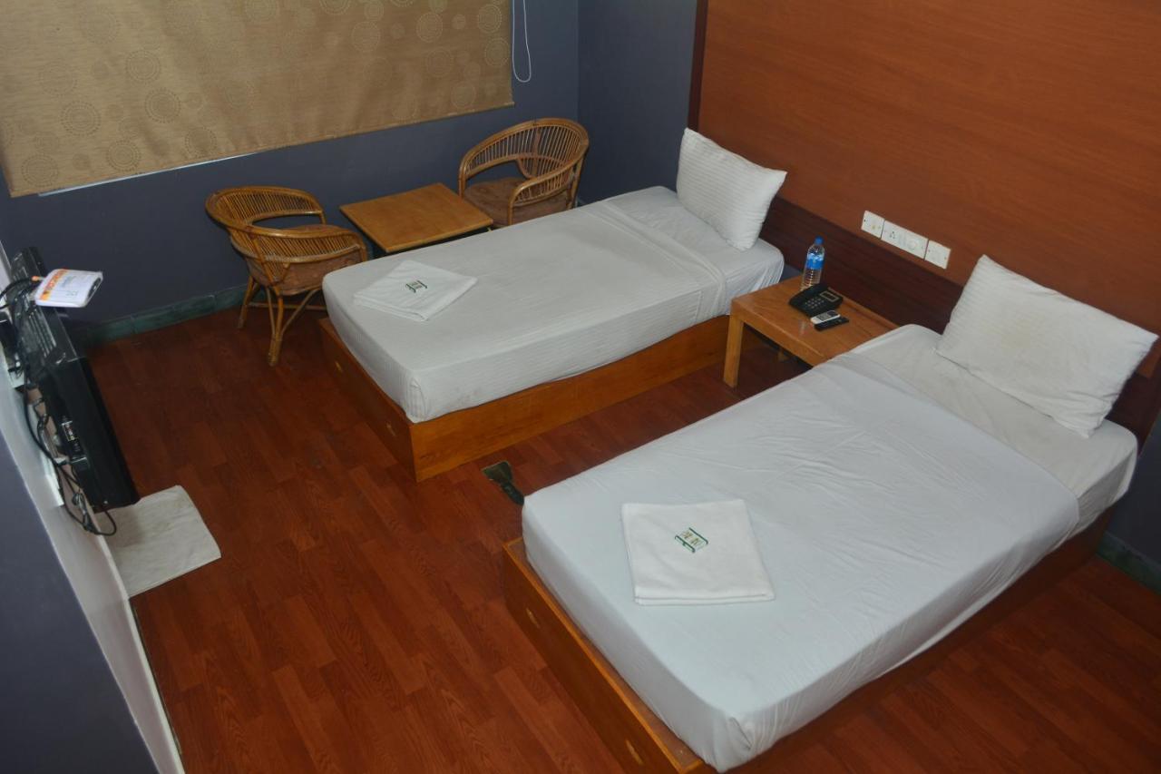 Dejavu Hotel Kojambuttúr Kültér fotó