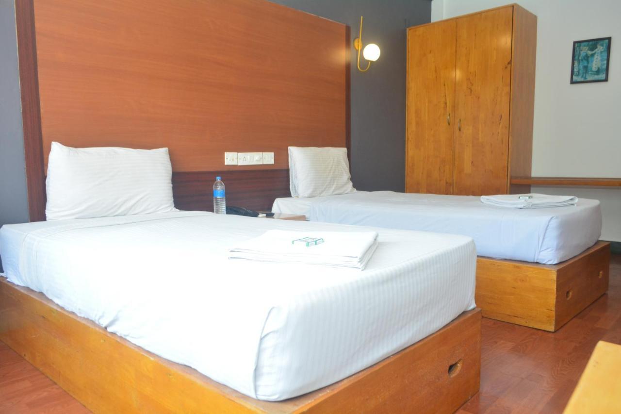Dejavu Hotel Kojambuttúr Kültér fotó