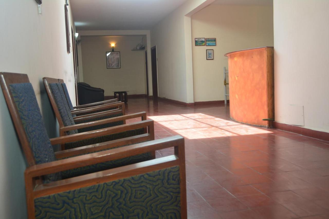 Dejavu Hotel Kojambuttúr Kültér fotó